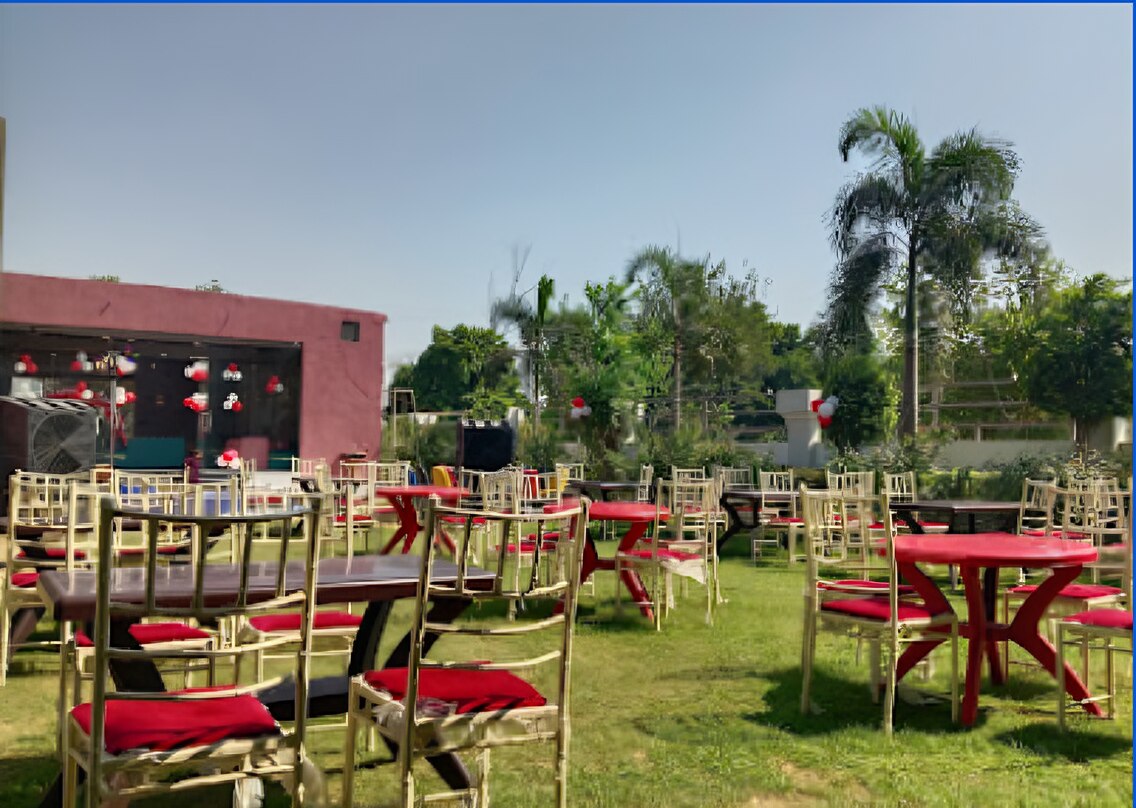 Raj Garden restaurant and garden dining